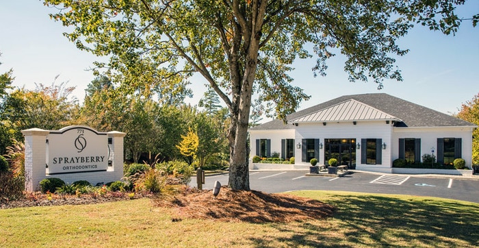 Front Building Sprayberry Orthodontics in Auburn, AL